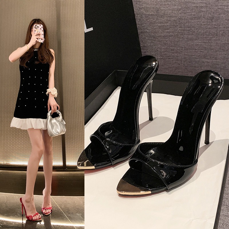 Новые металлические остроносые – обзор и цена Summer Clothing Items
